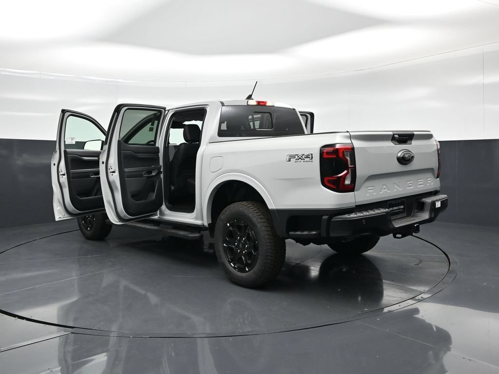 New 2026 Ford Ranger Lariat w/ FX4 Off-Road Package AWD/4WD image 31