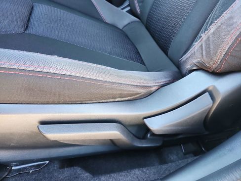 Used 2017 Subaru Impreza 2.0i Sport image 12