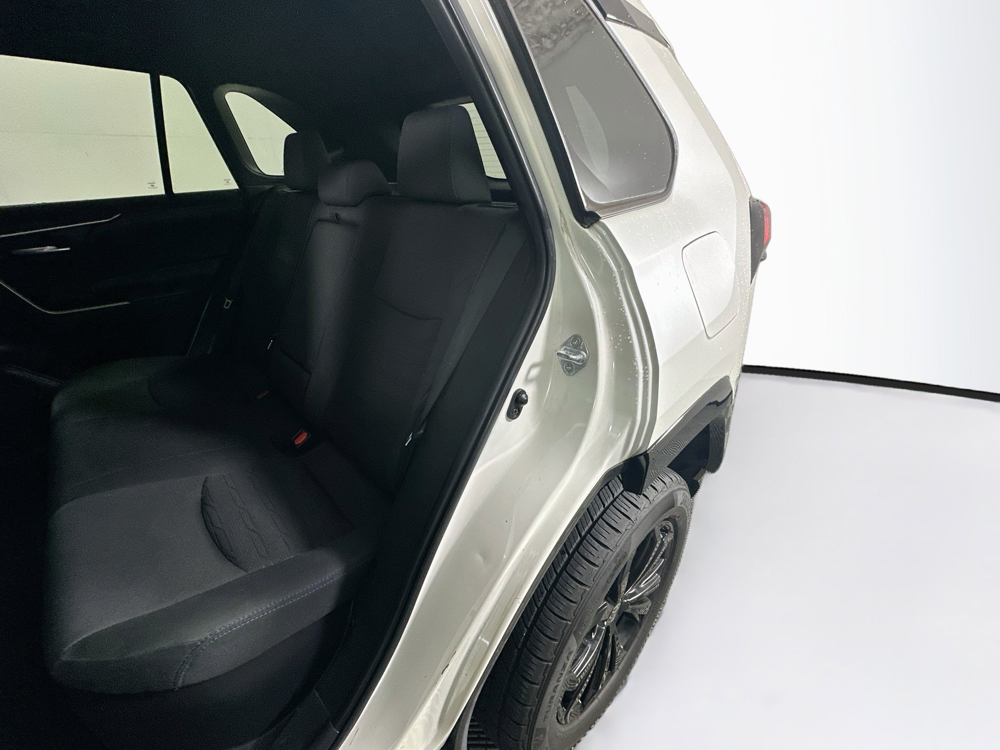 Certified 2022 Toyota RAV4 SE AWD/4WD image 26