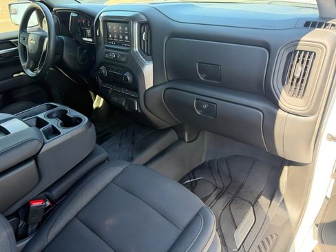 Used 2026 Chevrolet Silverado 1500 Custom w/ Turbomax Blackout Package image 10