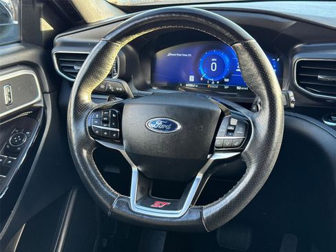 Certified 2023 Ford Explorer ST image 24
