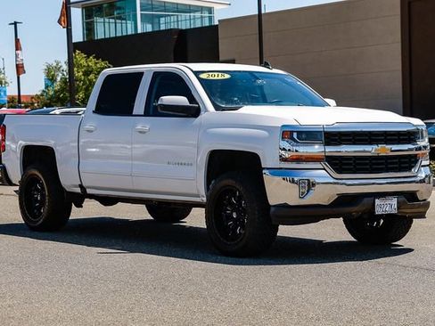 Used 2018 Chevrolet Silverado 1500 LT w/ All Star Edition RWD image 6