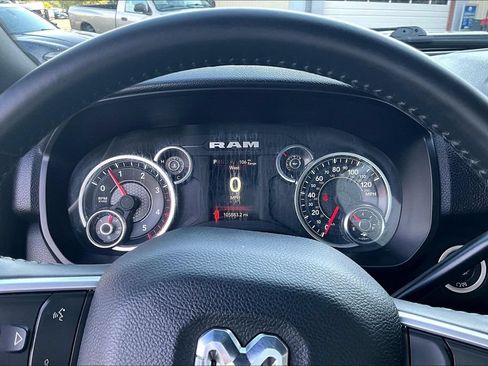 Used 2024 RAM 2500 Big Horn w/ Off Road Package AWD/4WD image 16