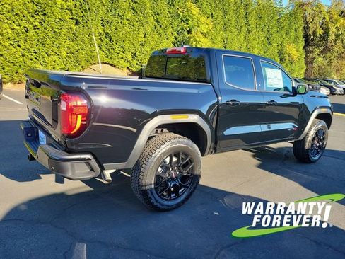 New 2026 GMC Canyon AT4 w/ AT4 Premium Package image 7