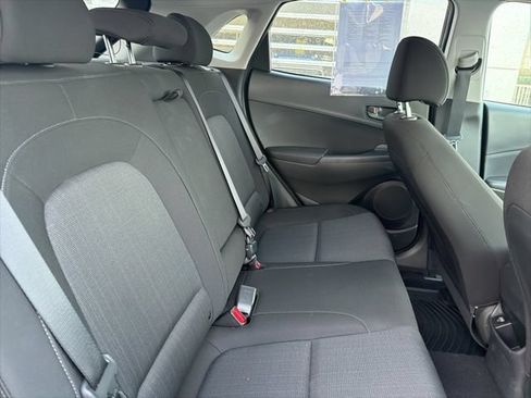 Used 2023 Hyundai Kona SEL w/ Cargo Package AWD/4WD image 31