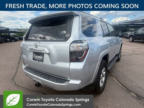 Used 2019 Toyota 4Runner 4WD image 8