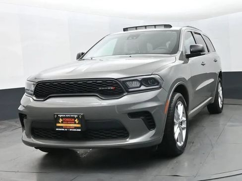 Used 2024 Dodge Durango GT AWD/4WD image 1