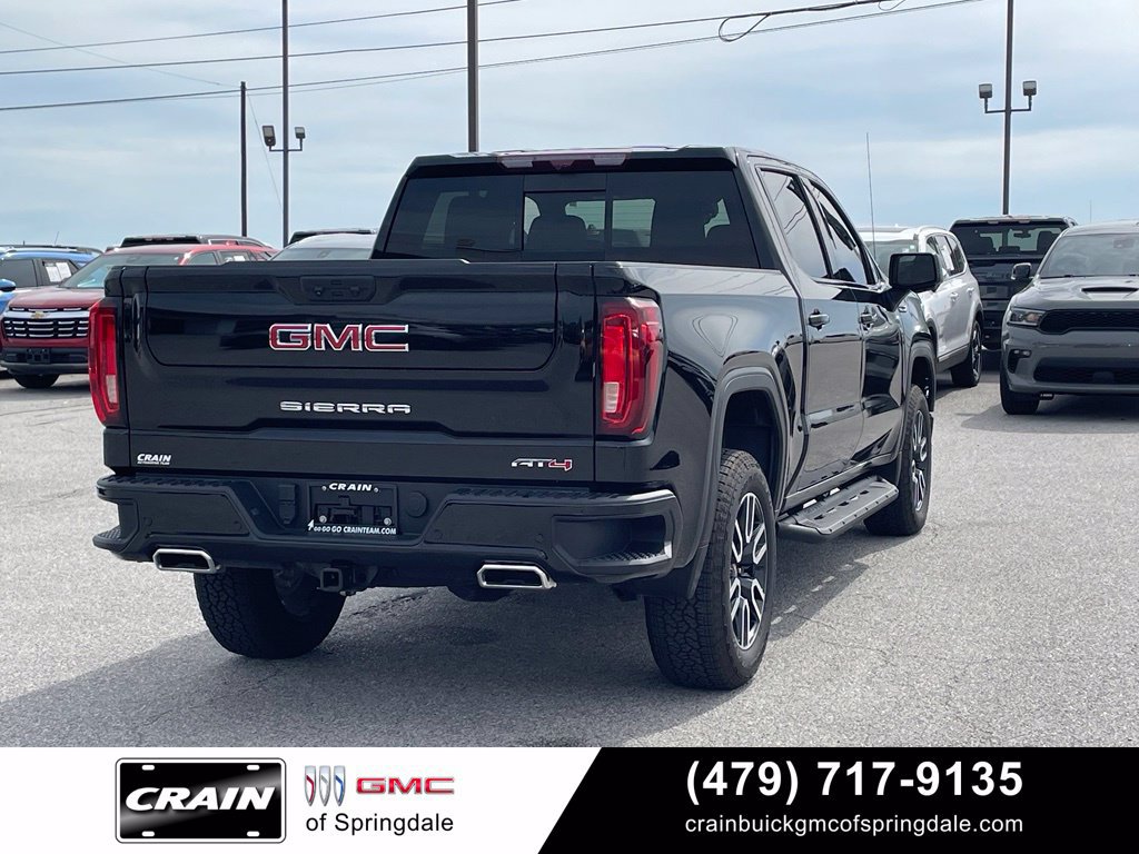 Used 2025 GMC Sierra 1500 AT4 w/ AT4 Premium Package AWD/4WD image 8