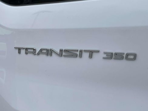 Used 2019 Ford Transit 350 XLT image 9