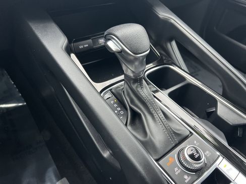 Used 2023 Kia Telluride LX image 21