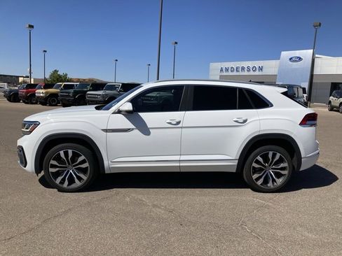 Used 2021 Volkswagen Atlas Cross Sport SEL R-Line image 10