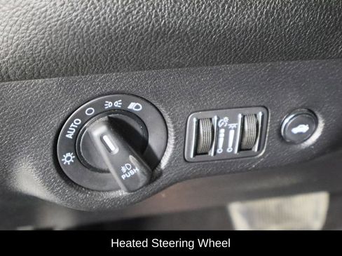 Used 2019 Dodge Challenger R/T w/ Plus Package image 25