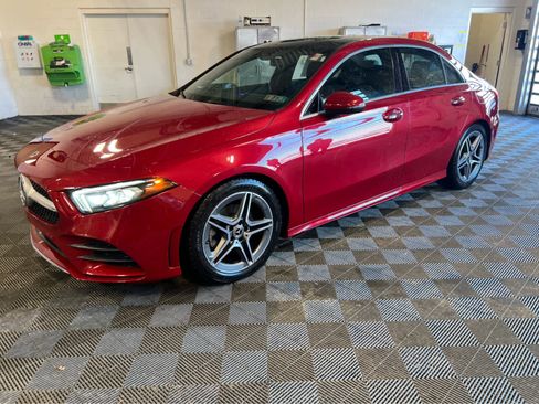 Used 2021 Mercedes-Benz A 220 4MATIC image 2