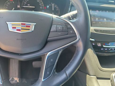 Used 2019 Cadillac XT5 Luxury FWD image 19