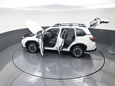 New 2026 Subaru Forester Premium image 15