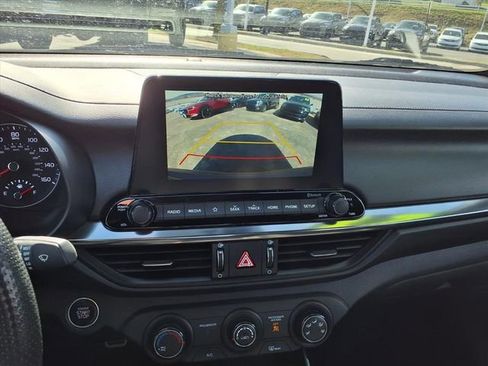 Used 2021 Kia Forte GT-Line image 14