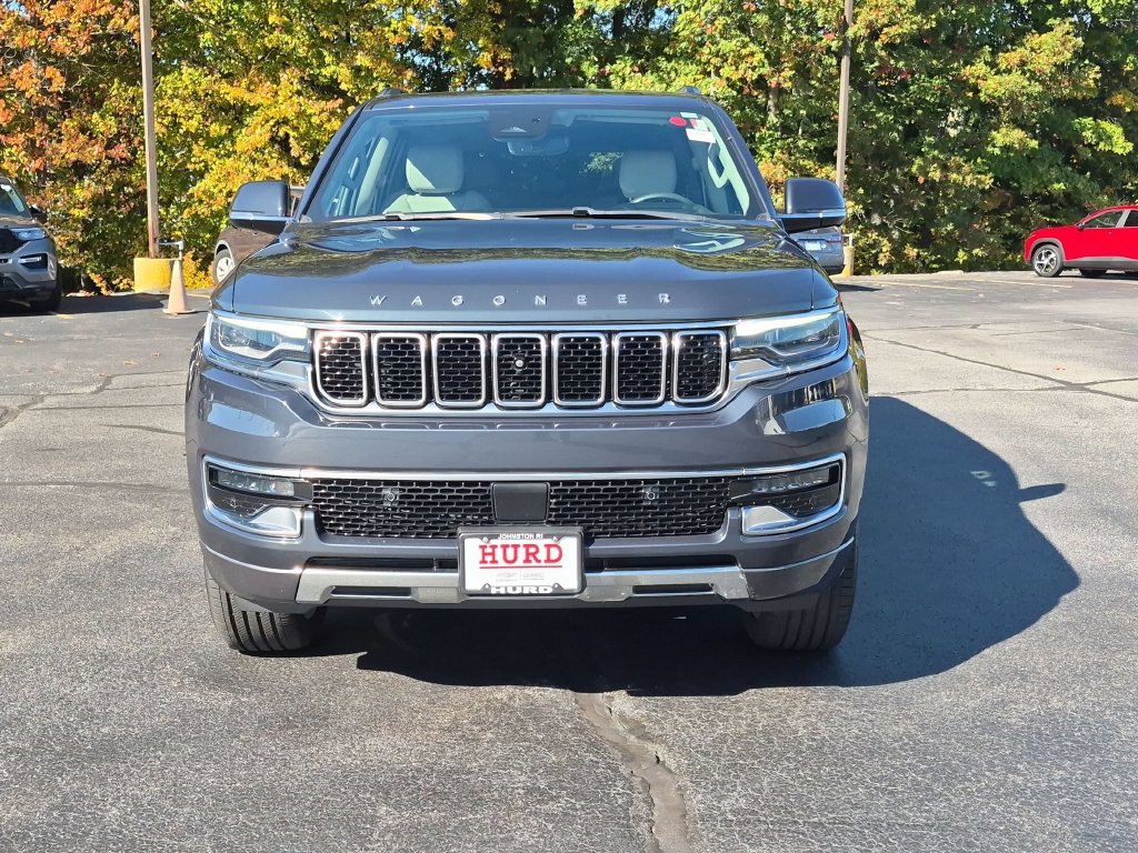 Used 2022 Jeep Wagoneer Series III w/ Premium Group I AWD/4WD image 11