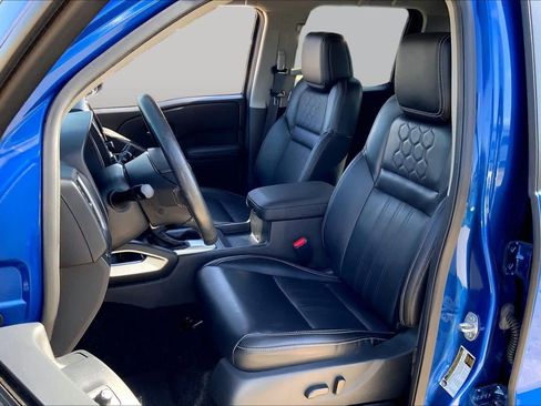 Used 2024 Nissan Frontier SL w/ Technology Package RWD image 8