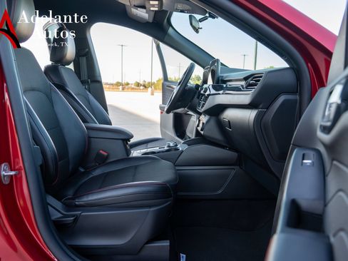 Used 2025 Ford Escape ST-Line AWD/4WD image 11