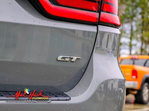 Used 2024 Dodge Durango GT image 7