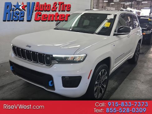 Used 2022 Jeep Grand Cherokee Overland w/ Advanced Protech Group III AWD/4WD image 1