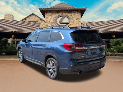 Used 2022 Subaru Ascent Touring AWD/4WD image 2