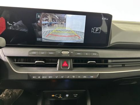 Used 2025 Kia K4 LXS image 22