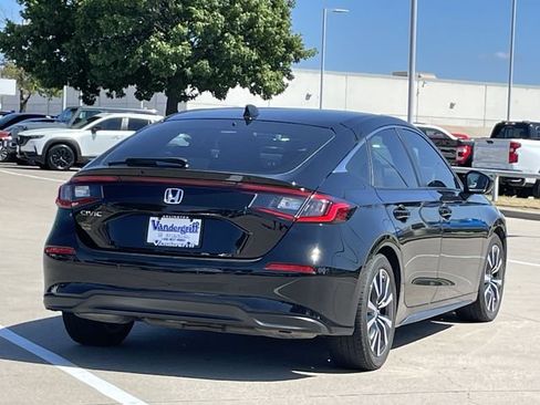 Used 2022 Honda Civic EX-L image 4