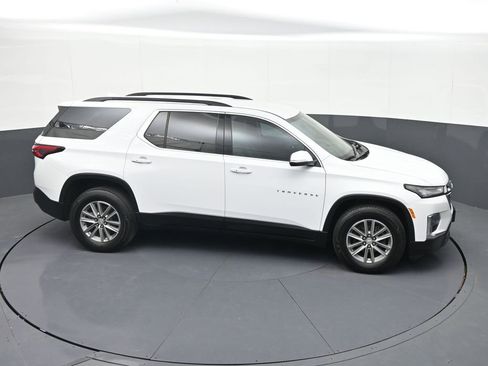 Used 2023 Chevrolet Traverse LT AWD/4WD image 28