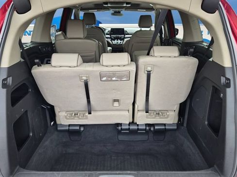 Used 2024 Honda Odyssey Elite image 11