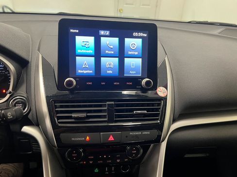 Used 2025 Mitsubishi Eclipse Cross AWD image 44