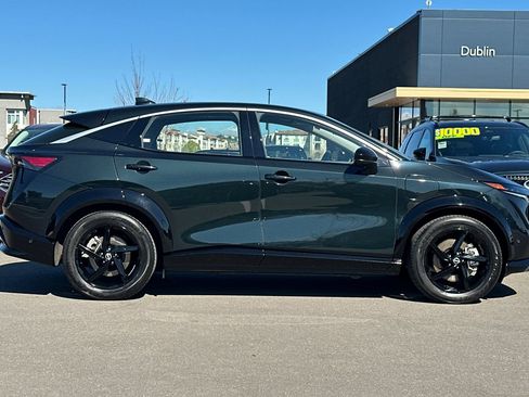 Used 2023 Nissan Ariya FWD image 3