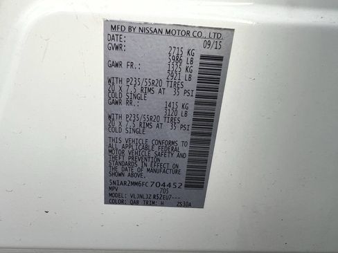 Used 2015 Nissan Pathfinder Platinum image 27