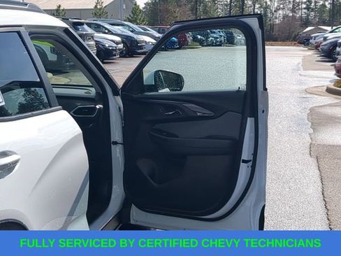 Used 2023 Chevrolet TrailBlazer LT w/ Driver Confidence Package image 41