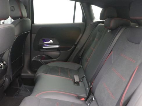 Used 2022 Mercedes-Benz GLA 250 image 33