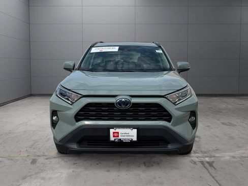 Certified 2019 Toyota RAV4 XLE AWD/4WD image 8