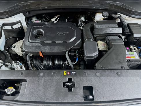 Used 2020 Hyundai Santa Fe SE image 27