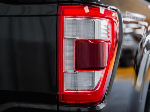 Certified 2023 Ford F150 Lariat w/ Equipment Group 502A High image 22