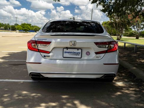 Used 2019 Honda Accord EX-L image 8