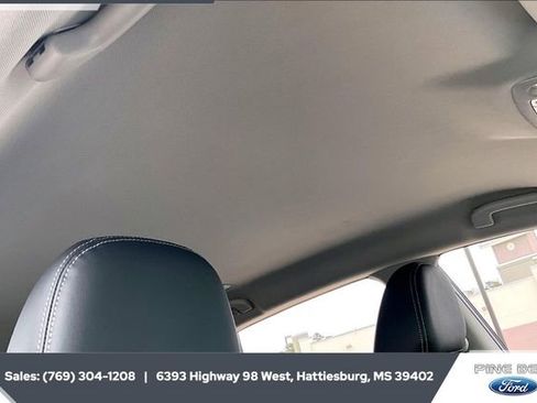 Used 2024 Nissan Murano SV w/ SV Midnight Edition Package image 16