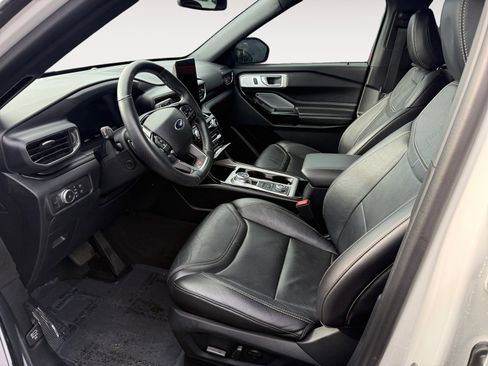 Used 2021 Ford Explorer ST w/ Equipment Group 401A image 10