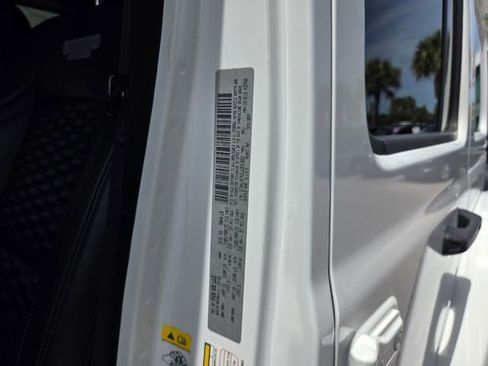 Certified 2018 Jeep Wrangler Unlimited Rubicon AWD/4WD image 18
