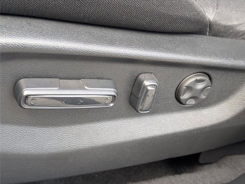 Used 2020 Honda CR-V EX image 19