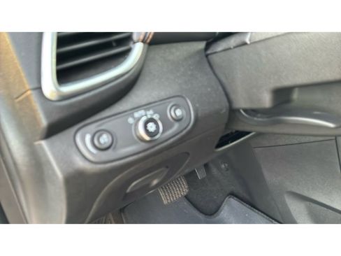 Used 2018 Chevrolet Trax Premier image 14