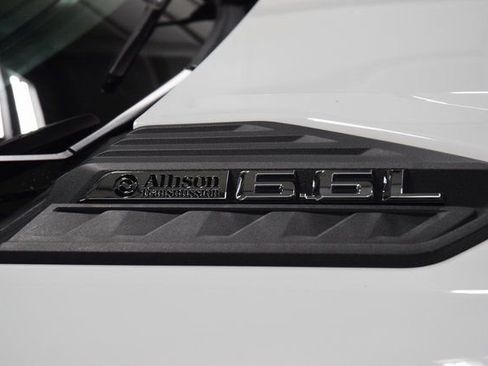 Used 2024 Chevrolet Silverado 3500 W/T w/ WT Convenience Package image 9