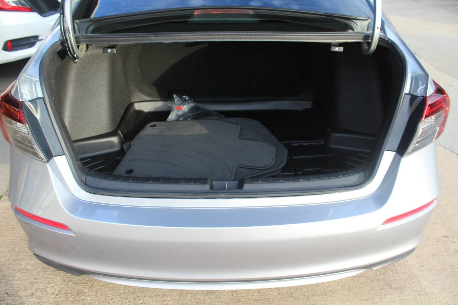 Certified 2025 Honda Civic Sport image 22