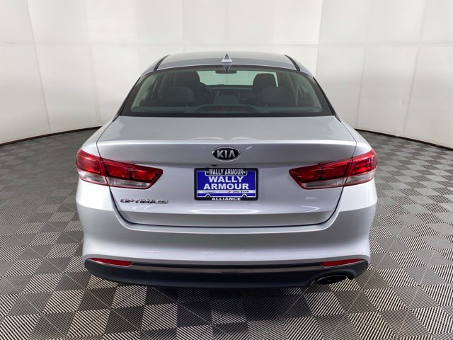 Used 2016 Kia Optima LX FWD image 5