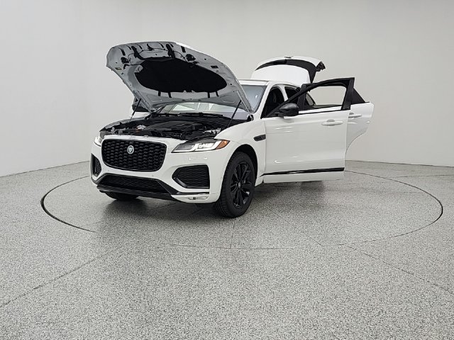 New 2026 Jaguar F-PACE R-Dynamic S AWD/4WD image 9