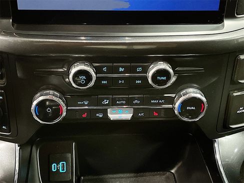 Used 2022 Ford F150 XLT w/ Equipment Group 302A High image 15