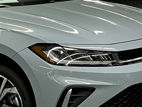 New 2026 Volkswagen Jetta SEL FWD image 40